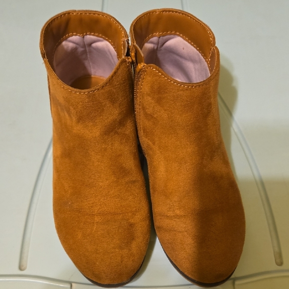 Cat & Jack - Picture 1 of 4